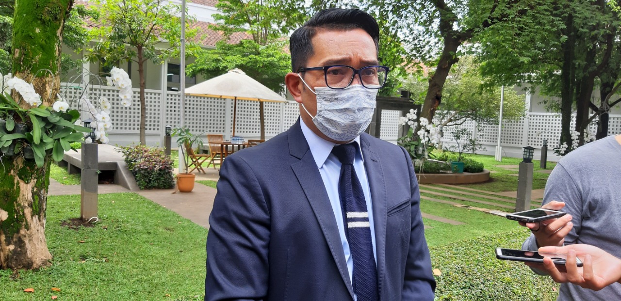 gubernur-jawa-barat-ridwan-kamil-di-gedung-pakuan-93.jpg