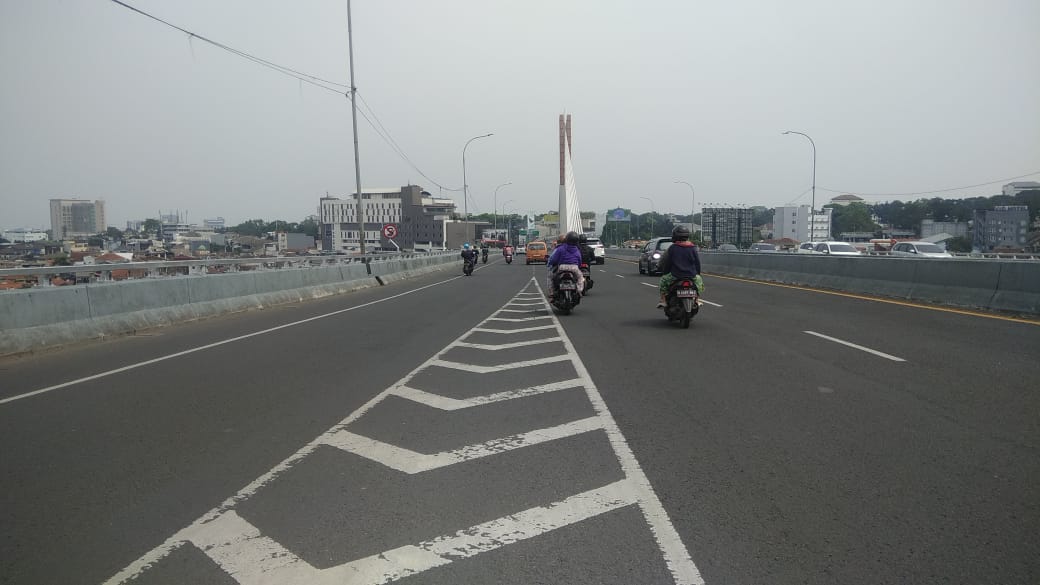 h-2-lebaran-atau-senin-362019-fly-over-pasupati-kota-bandung-lengang.jpg