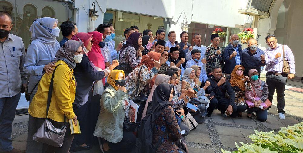 Tenaga Honorer Kesehatan Temui Ridwan Kamil, Minta Solusi Agar Tetap Bisa Bekerja di Fasyankes