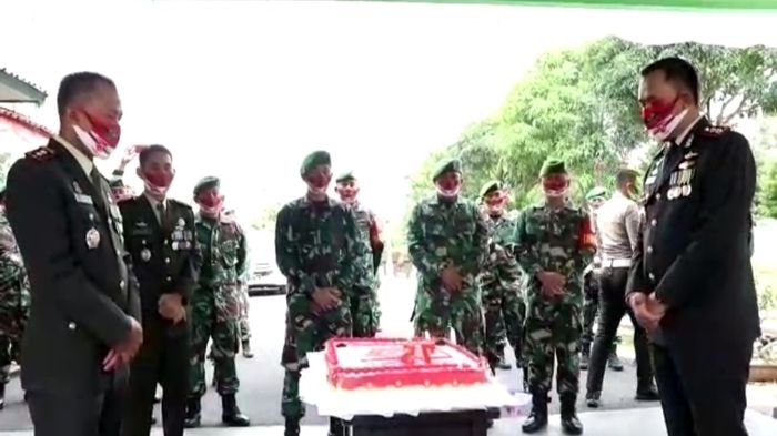 hut-ke-75-tni-di-sukabumi.jpg