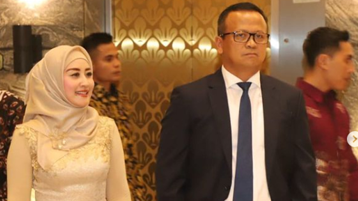 iis-rosita-dewi-istri-menteri-kkp-edhy-prabowo-yang-ikut-ditangkap-kpk.jpg