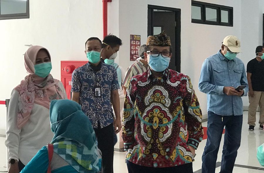 Jam Operasional Dibatasi, Pemkab Cirebon Minta Minimarket dan Swalayan Sediakan Layanan Online