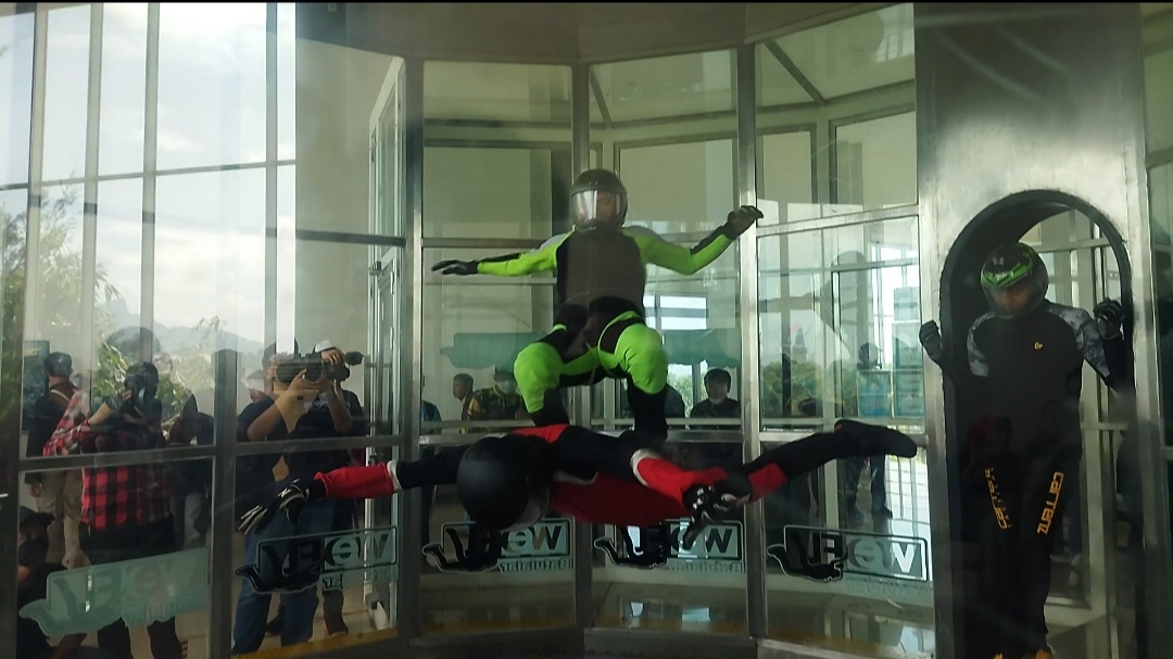 indoor-skydiving-kopassus.jpg