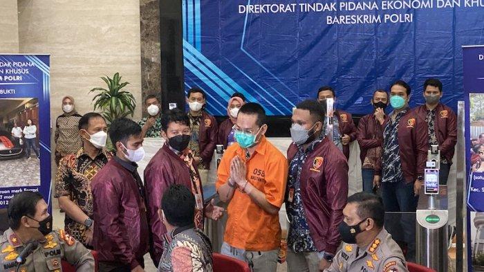 Brian Edgar Manajer Binomo Diduga yang Alirkan 80 Persen Uang Kekalahan Pemain ke Indra Kenz