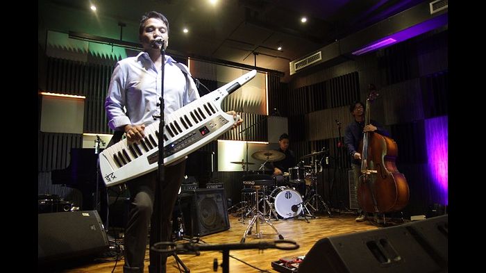 indra-lesmana-di-tp-jazz-bandung-festival-2016_20170117_183210.jpg
