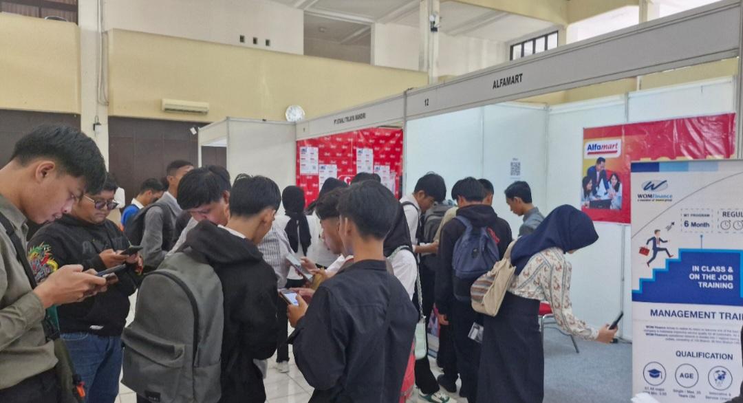 Job Fair yang Digelar Universitas Widyatama Berjalan Lancar, Berikutnya Siap Gelar Gathering HRD