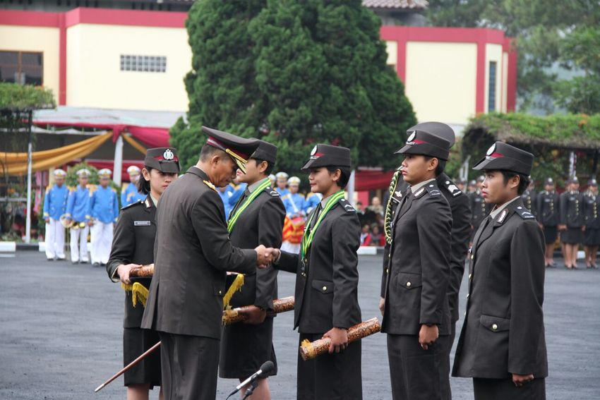 kapolda-lantik-polwan-jabar_20160229_221634.jpg