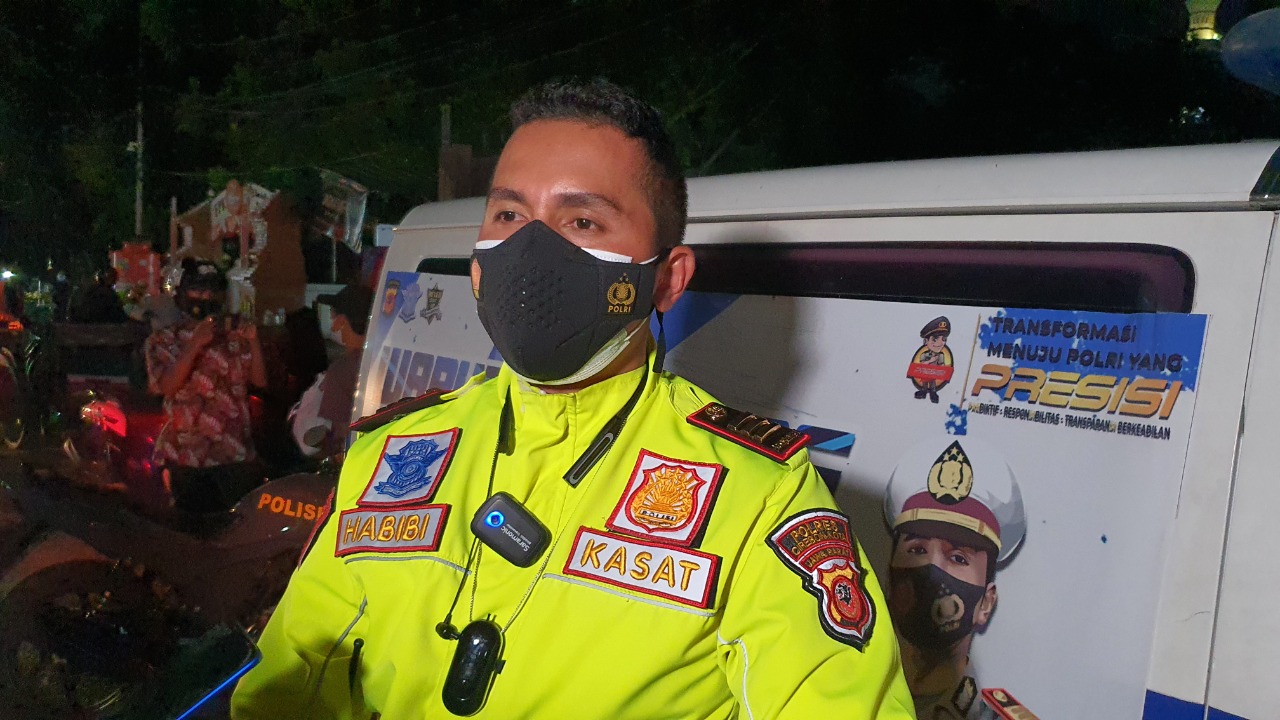 kasat-lantas-polres-cirebon-kota-akp-la-ode-habibi-ade-jama-148.jpg