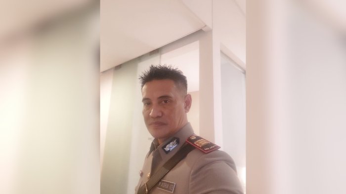 kasat-narkoba-polres-karawang-akp-edi-nurdin-massa.jpg