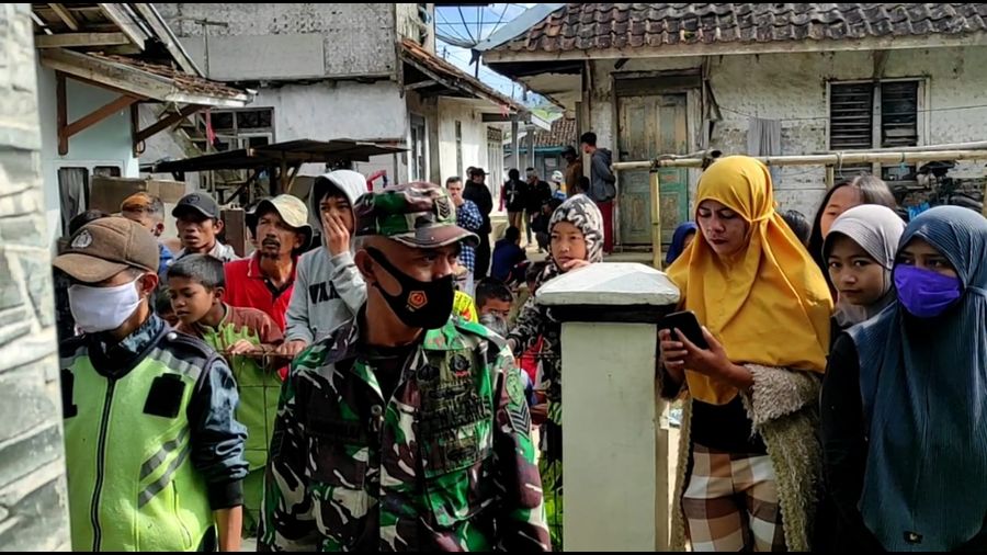 kasus-penemuan-mayat-bayit-di-sebuah-kebun-garut.jpg