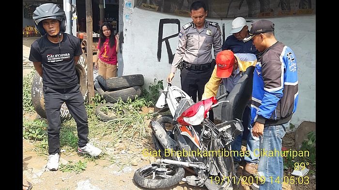 kecelakaan-di-cinajur-19112019.jpg