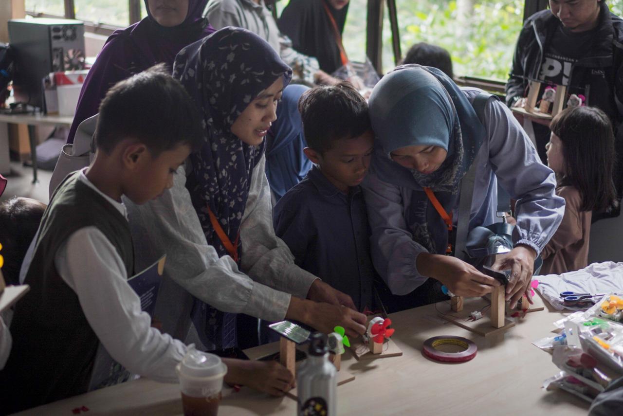kegiatan-BBBBC-yang-dihadiri-ibu-dan-anak-di-Kota-Bandung.jpg