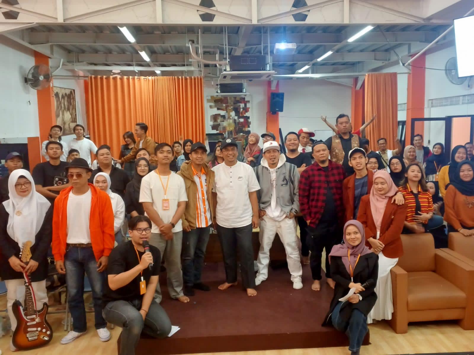 kegiatan-Fest-8and-Seger-8ener-di-Jalan-Brigadir-Katams.jpg