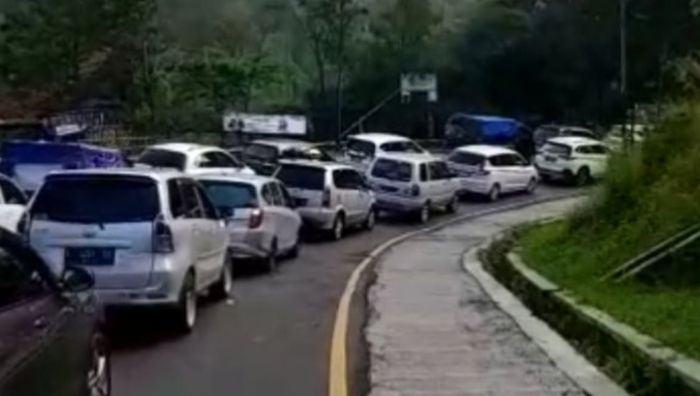 Reza Mudik ke Tasikmalaya dari Bandung, 13 Jam Belum Sampai