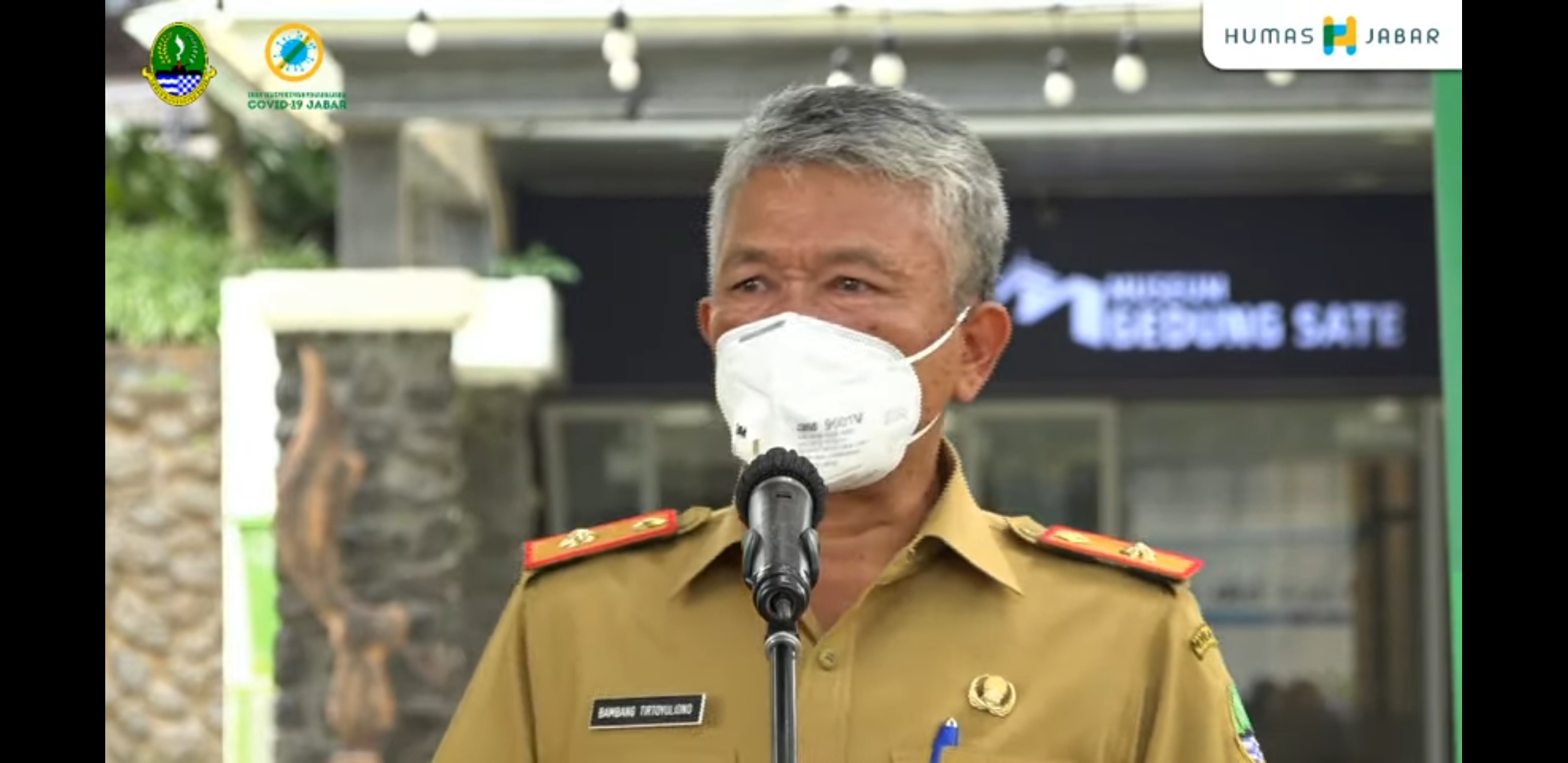 kepala-dinas-pemberdayaan-masyarakat-dan-desa-provinsi-jawa-barat-bambang-tirtoyuliono.jpg