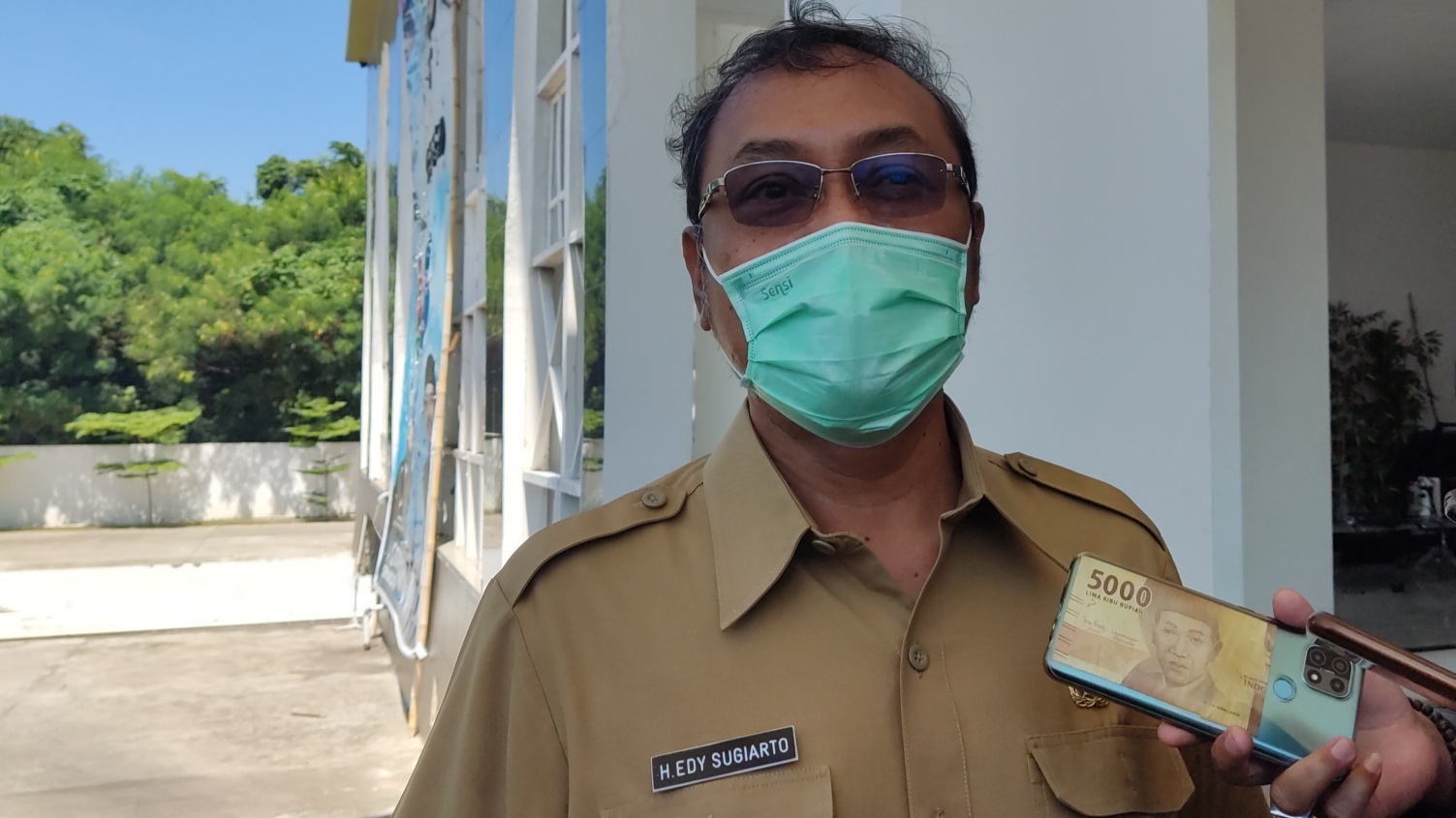 kepala-dinkes-kota-cirebon-edy-sugiarto-910.jpg
