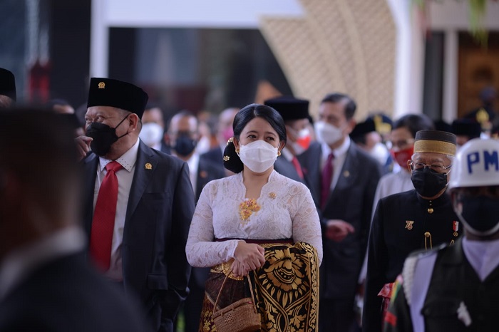 ketua-dpr-ri-puan-maharani-dalam-salah-satu-acara.jpg