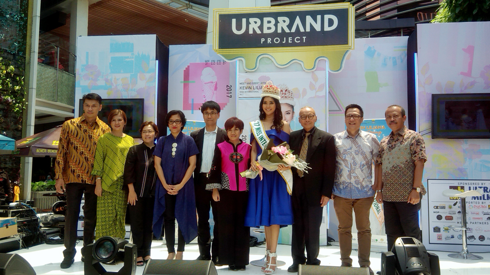 Ramah dan Tidak Jaim, Begini Penampilan Kevin Liliana Saat Acara Meet and Greet di TSM Bandung