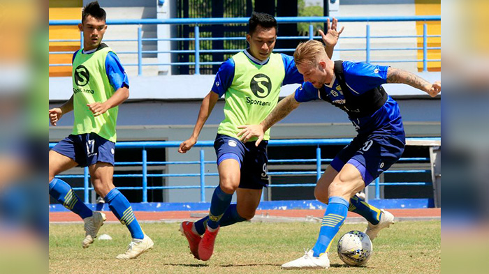 Jelang Lawan Tira Persikabo, Persib Bandung Masih Kekurangan Pemain untuk Gim Internal