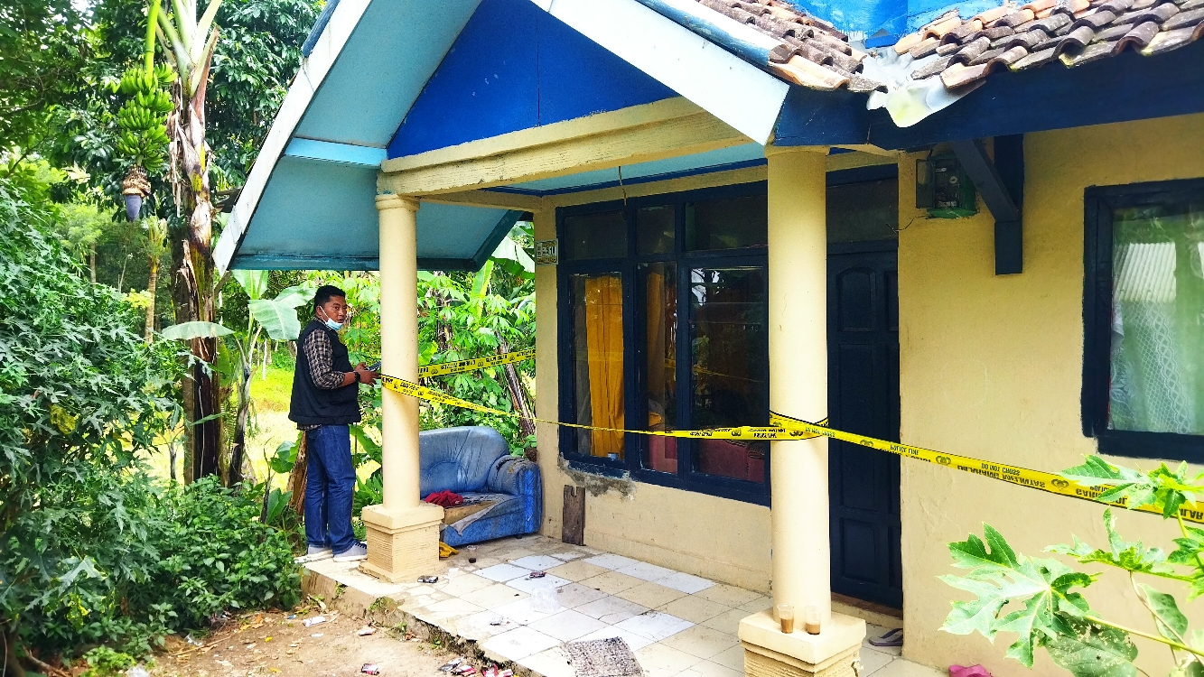 Polisi Bakal Periksa Kejiwaan Nenek Asal KBB yang Habisi Suami dan Sabetkan Senjata ke Anak Cucunya