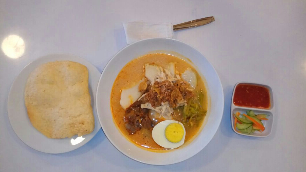 lontong-cap-go-meh_20180303_152858.jpg