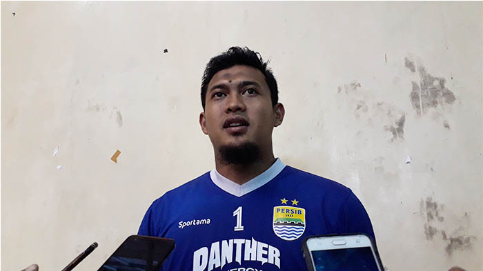 m-natshir-setelah-mengikuti-sesi-latihan-persib-bandung_20180305_190833.jpg