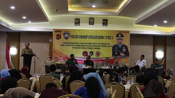Polres Cirebon Ajak Mahasiwa Perangi Berita Hoaks dan Mengetahui Ciri-cirinya [VIDEO]