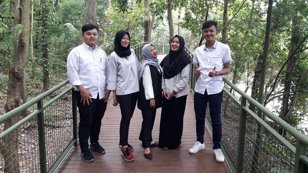 mahasiswa-universitas-sangga-buana-ypkp-berkunjung-ke-forest-walk-babakan-siliwangi_20180113_164527.jpg