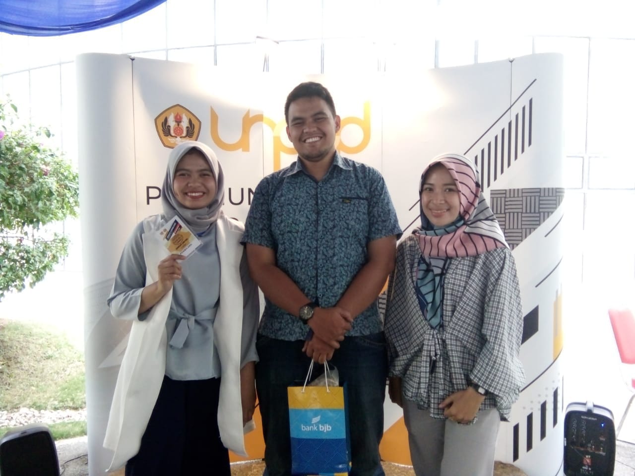 Berawal dari Skripsi, 3 Mahasiswa Unpad Ini Sukses Kembangkan Biji Jelai Jadi Brownies Kukus