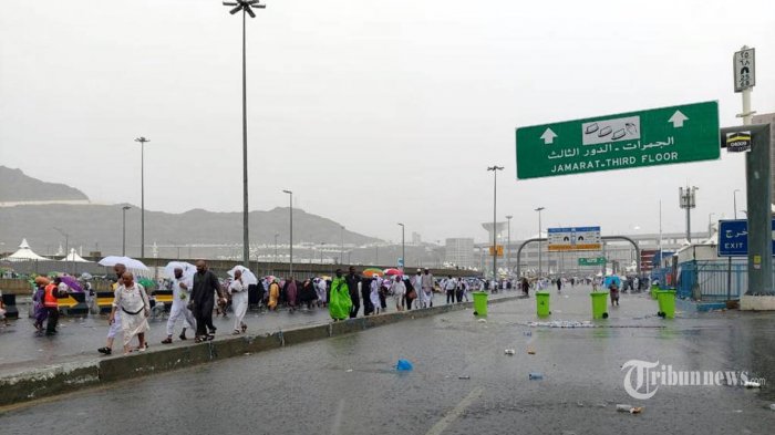 makkah-diguyur-hujan-deras.jpg