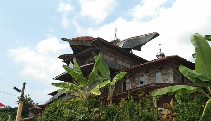 Kampung Cibeas yang Unik, Ada Rumah Bahtera Nabi Nuh dan Masjid Beratap Pesawat