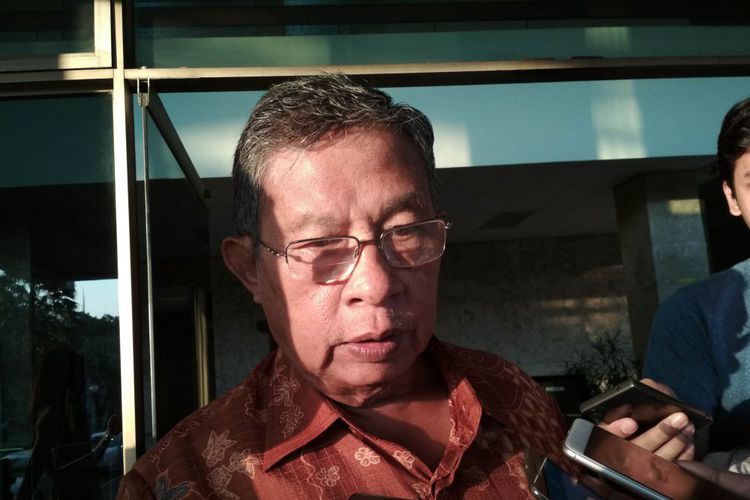 menteri-koordinator-perekonomian-ri-darmin-nasution-ketika-ditemui-di-kantornya-jakarta_20171019_214207.jpg