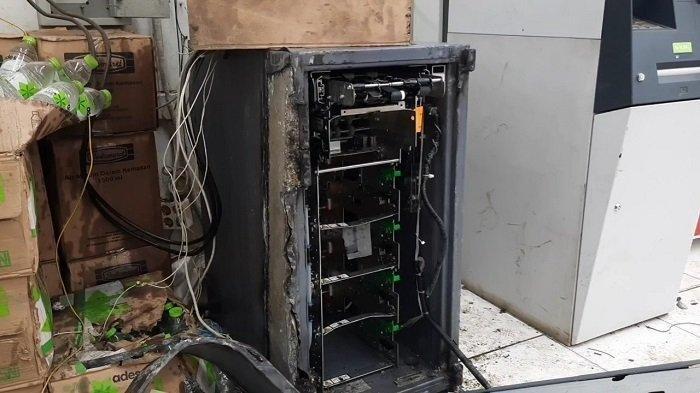 mesin-atm-dirusak-maling.jpg