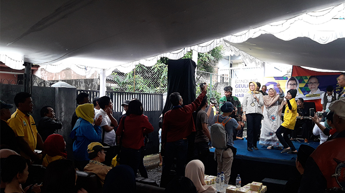 nurul-arifin-ketika-menyanyikan-lagu-madu-dan-racun_20180420_183425.jpg