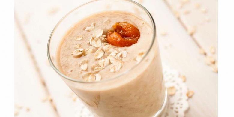 oatmeal-and-strawberry-smoothies_20150622_184724.jpg