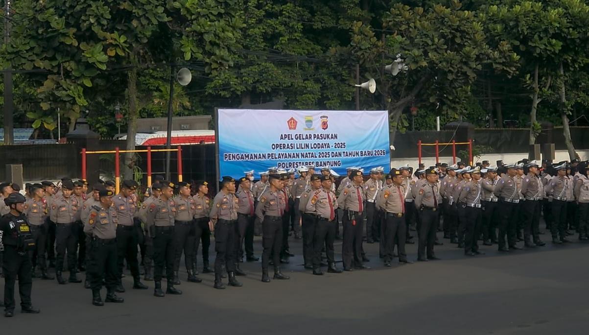 Amankan Natal di Bandung, 166 Gereja Bakal Disterilisasi Tim Jibom Brimob Sebelum Ibadah Dimulai