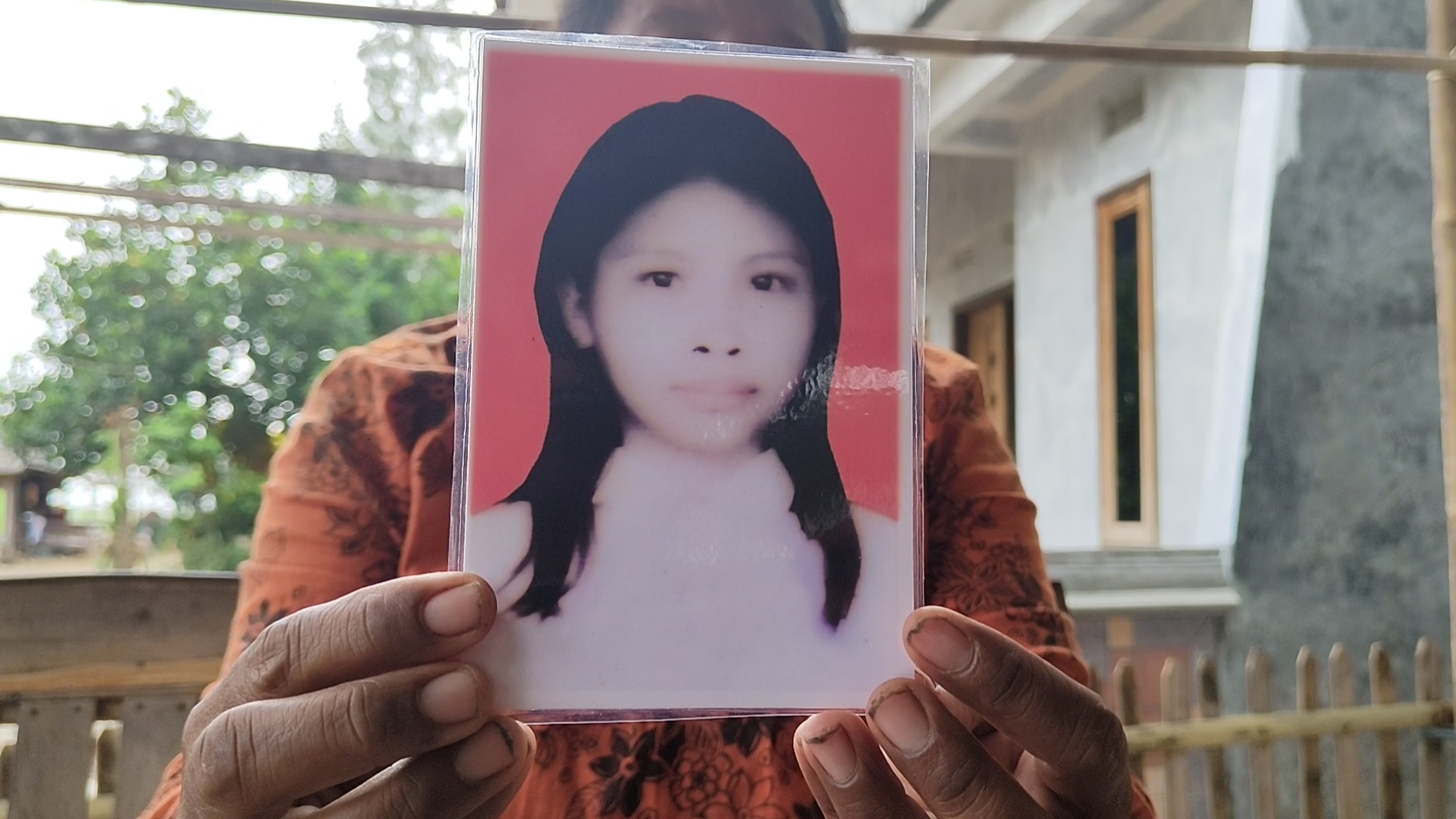 Demi Temukan Keberadaan Durinah, TKW Indramayu di Arab Saudi, Keluarga Sampai Datangi Dukun