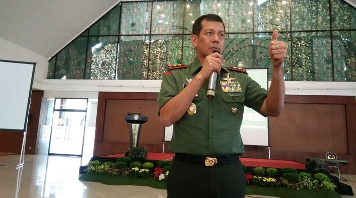pangdam-iii-siliwangi-mayjen-tni-doni-monardo_20180320_143930.jpg
