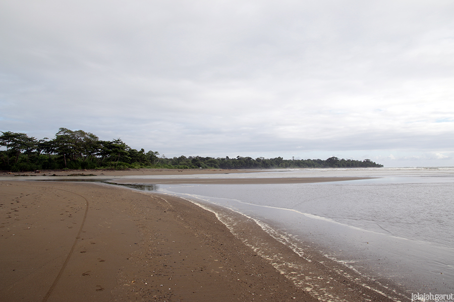pantai-cijeruk-indah_20170627_104705.jpg