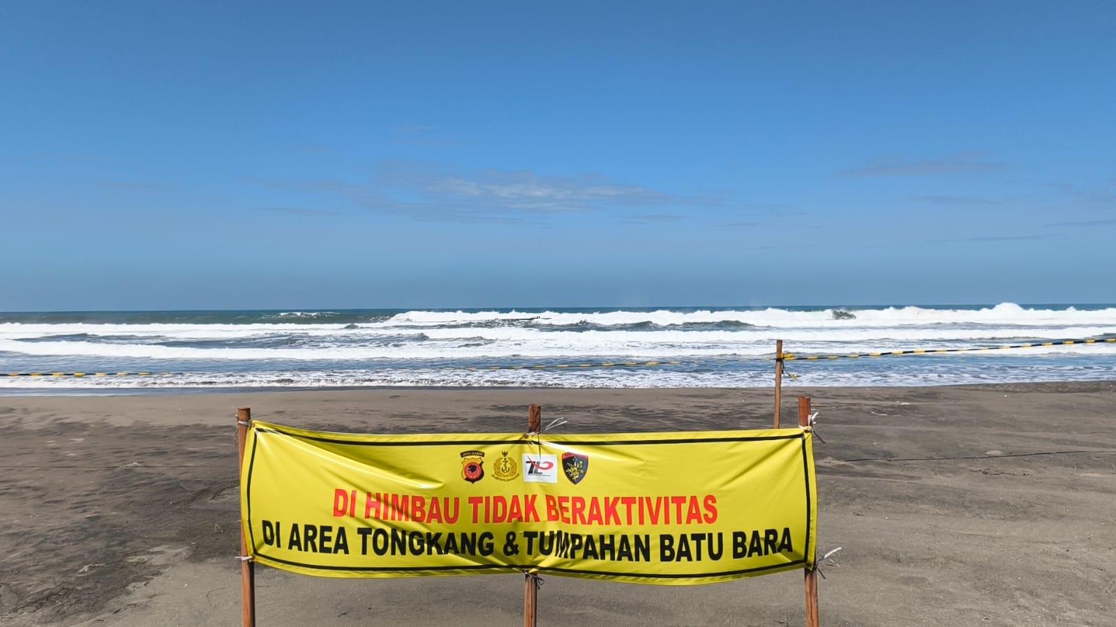 Hampir Sebulan Mengendap, PT TLP Akhirnya Akan Angkut Tumpahan Batu Bara di Laut Pangandaran - Tribunjabar.id