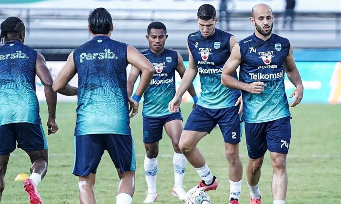 Jelang Persib vs Persikabo, Robert Alberts Tahu Cara Sumbat Keran Gol Ciro Alvez dan Kawan-kawan