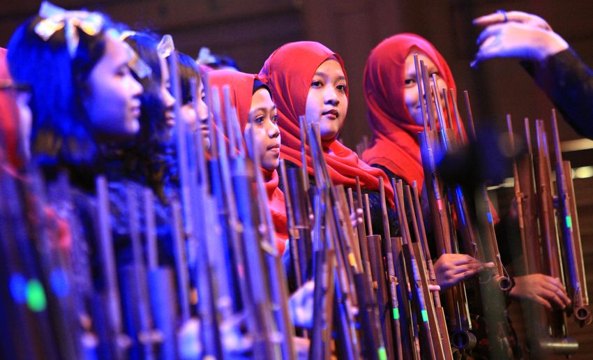 pasanggiri-angklung-jabar-2015_20151116_222646.jpg