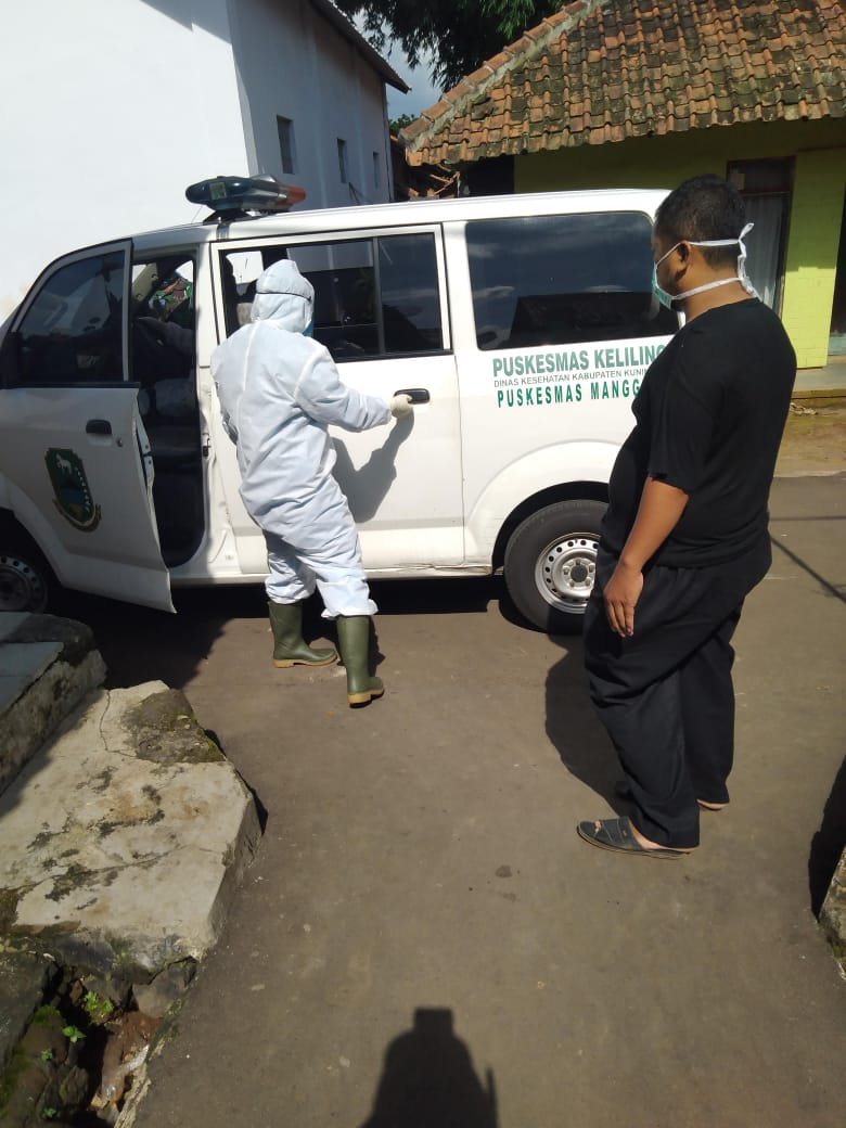 pasien-covid-19-di-kuningan-dijemput-paksa-dari-rumahnya.jpg