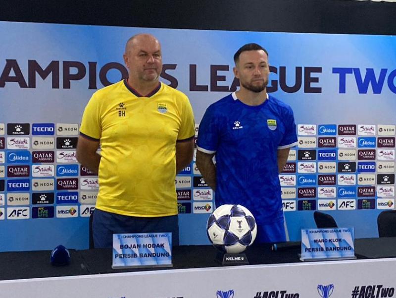 Bukan Beda Taktik, Bojan Hodak Ungkap Alasan Kenapa Permainan Persib Terlihat Berbeda di ACL