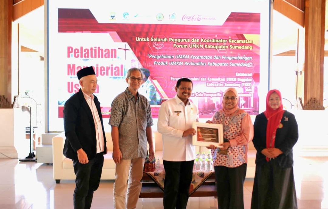 Forum UMKM Sumedang dan CCEP Indonesia Gelar Pelatihan Manajerial Usaha - Tribunjabar.id