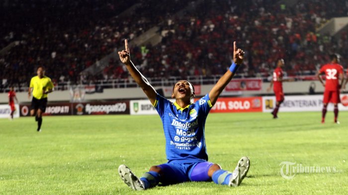 pemain-persib-bandung-beckham-putra-2.jpg