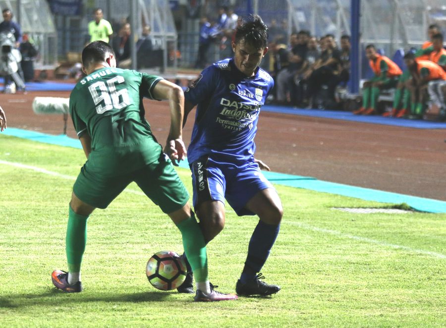 pemain-persib-bandung-puja-abdilah_20180122_002614.jpg