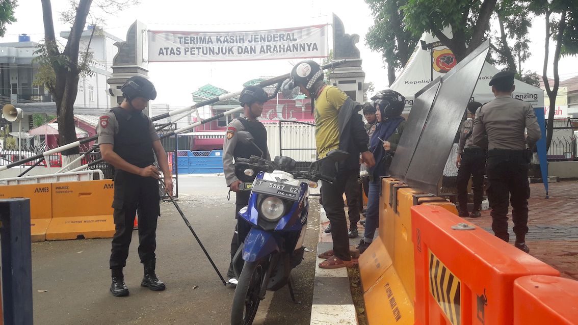 pemeriksaan-di-polres-purwakarta.jpg