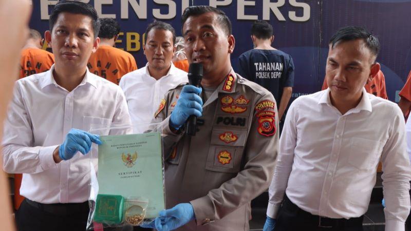 pencurian-perhiasan-dan-sertifikat-tanah.jpg