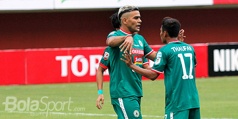 penyerang-pss-sleman-cristian-gonzales.jpg